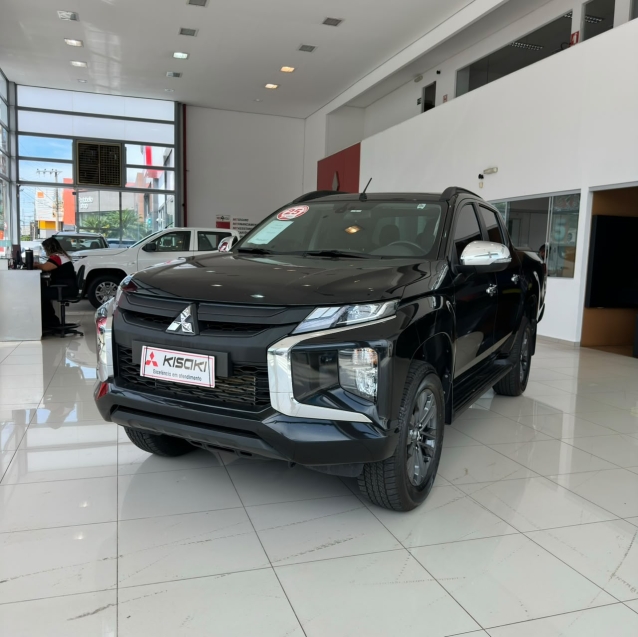 mitsubishi l200 triton 2.4 16v turbo diesel sport hpe cd 4p 4x4 automatico 20251