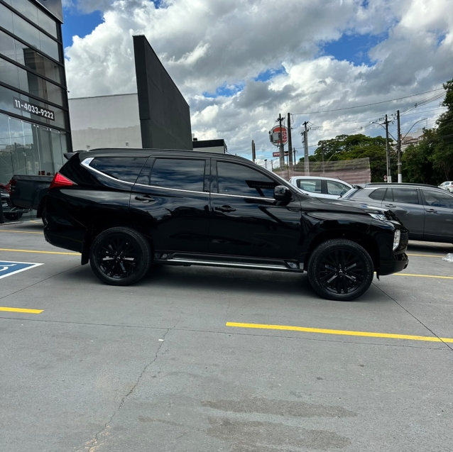 mitsubishi pajero sport 2.4 16v mivec turbo diesel legend black awd automatico 4p 20256
