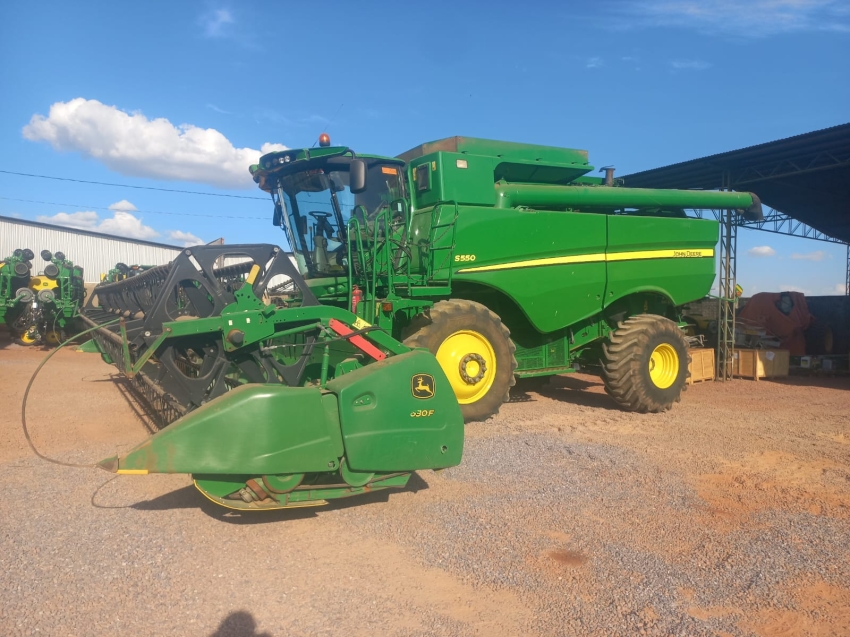 john deere colheitadeira s550 - diesel 1p automatico 2018 john deere colheitadeira s550 - diesel 1p automatico 2018