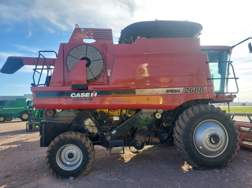 case colheitadeira 2688 - diesel 1p semiautomatico 2011