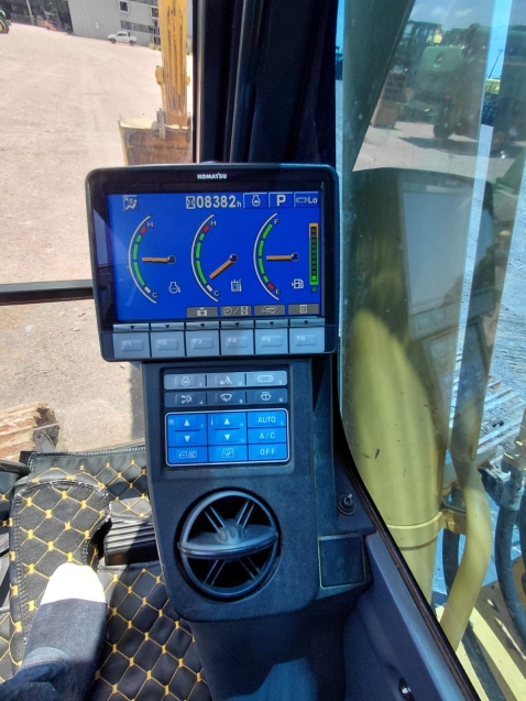komatsu escavadeira pc 210 pc240 hibrido automatico 202310