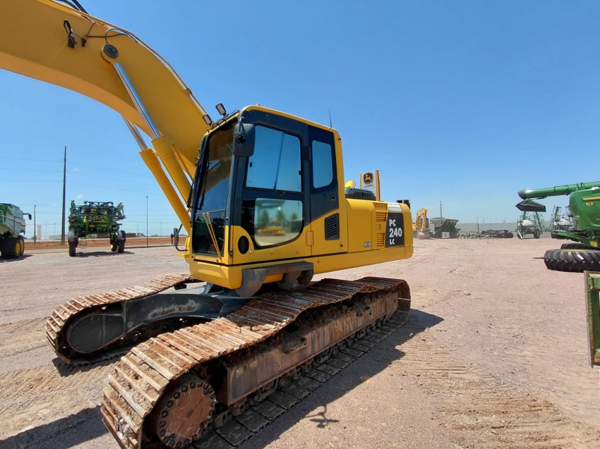 komatsu escavadeira pc 210 pc240 hibrido automatico 20230