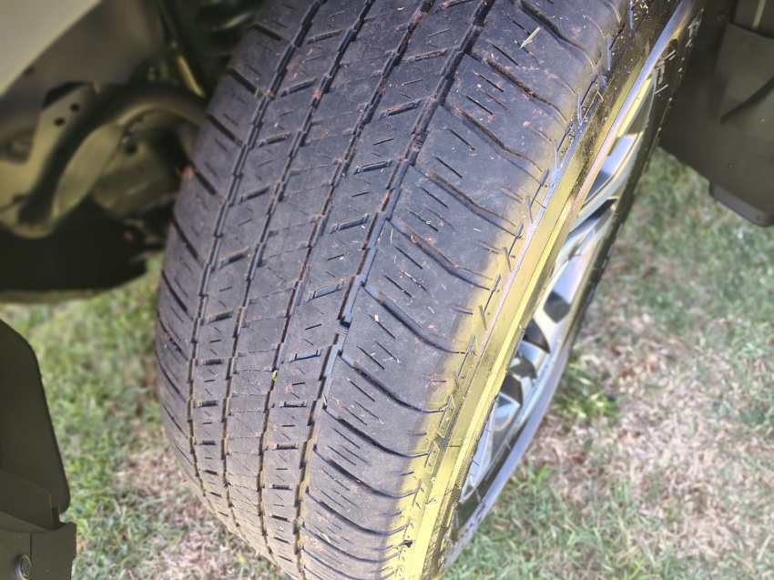 Toyota HILUX SW4 2.8 D-4D TURBO DIESEL SRX PLATINUM 7L 4X4 AUTOMÁTICO