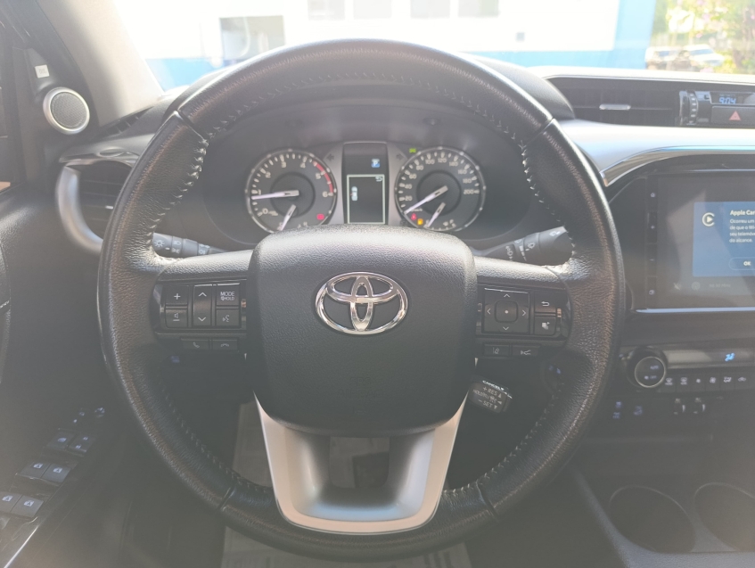 toyota hilux 2.8 d-4d turbo diesel cd srx 4x4 automatico 4p 2024