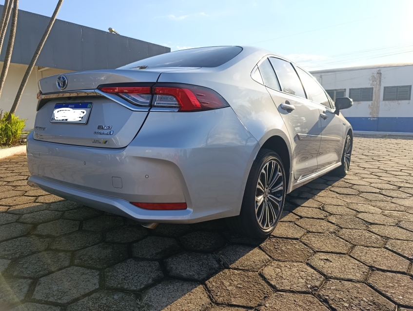 toyota corolla 1.8 vvt-i hybrid flex altis premium cvt 4p automatico 2023