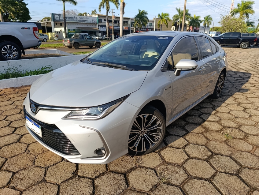 toyota corolla 1.8 vvt-i hybrid flex altis premium cvt 4p automatico 2023