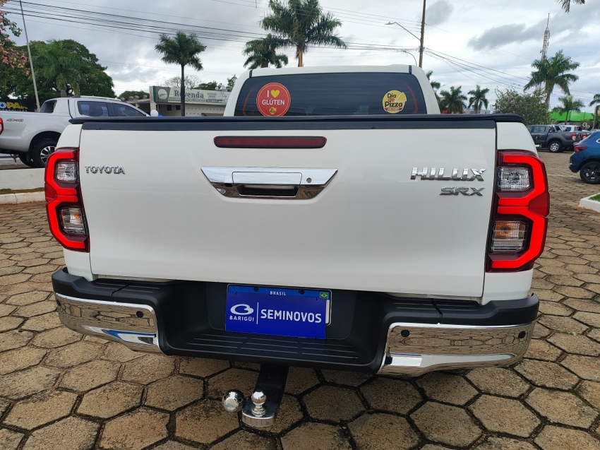 toyota hilux 2.8 d-4d turbo diesel cd srx 4x4 automatico 4p 2022
