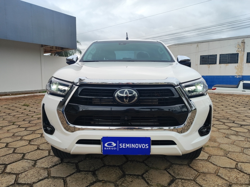 toyota hilux 2.8 d-4d turbo diesel cd srx 4x4 automatico 4p 2022