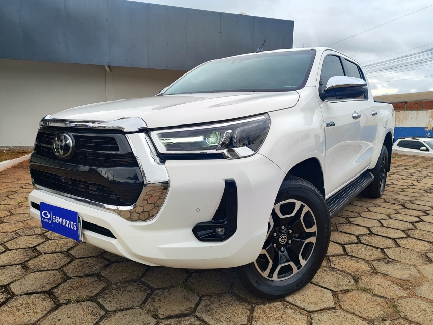toyota hilux 2.8 d-4d turbo diesel cd srx 4x4 automatico 4p 2022