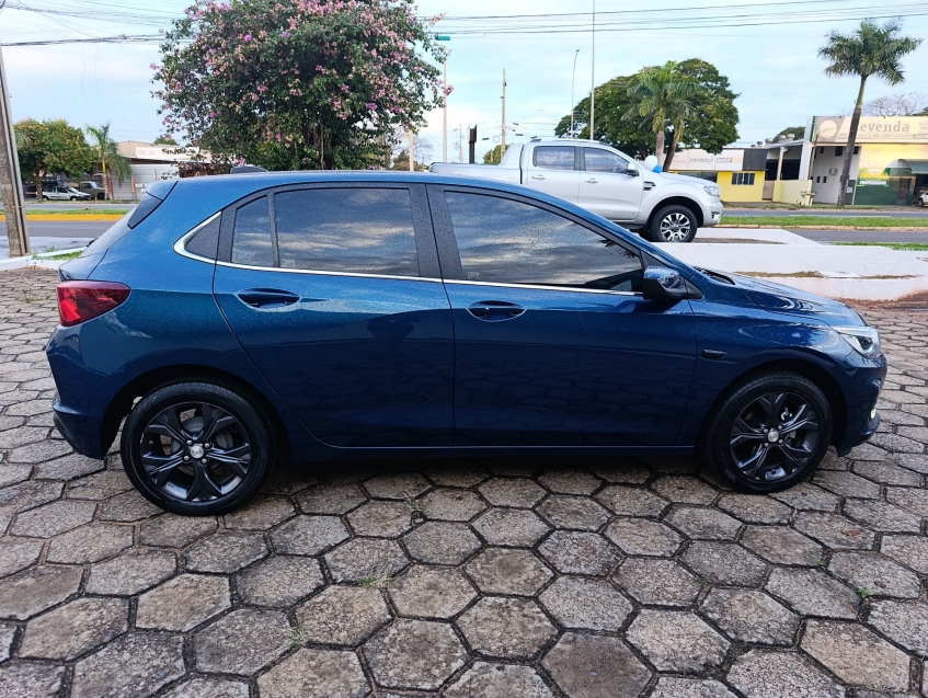 chevrolet onix 1.0 turbo flex premier automatico 4p 2020