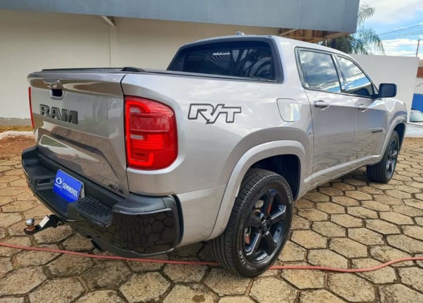 ram rampage 2.0 hurricane 4 turbo gasolina r/t 4x4 automatico 4p 2024