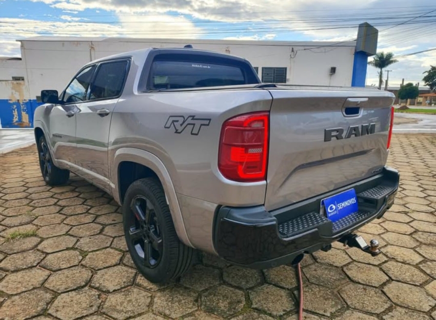 ram rampage 2.0 hurricane 4 turbo gasolina r/t 4x4 automatico 4p 2024