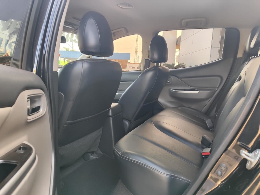mitsubishi l200 diesel 2020