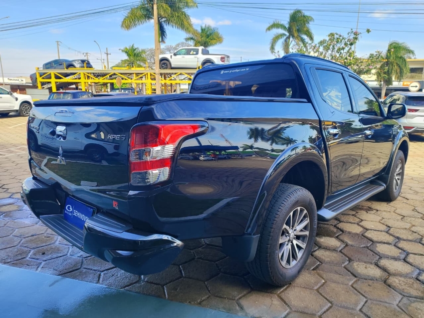 mitsubishi l200 diesel 2020