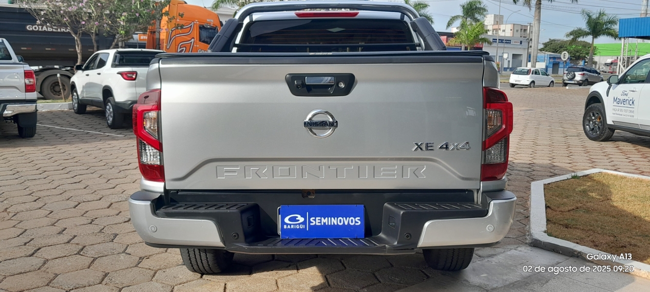 nissan frontier 2.3 16v turbo diesel xe cd 4x4 automatico 4p 2023