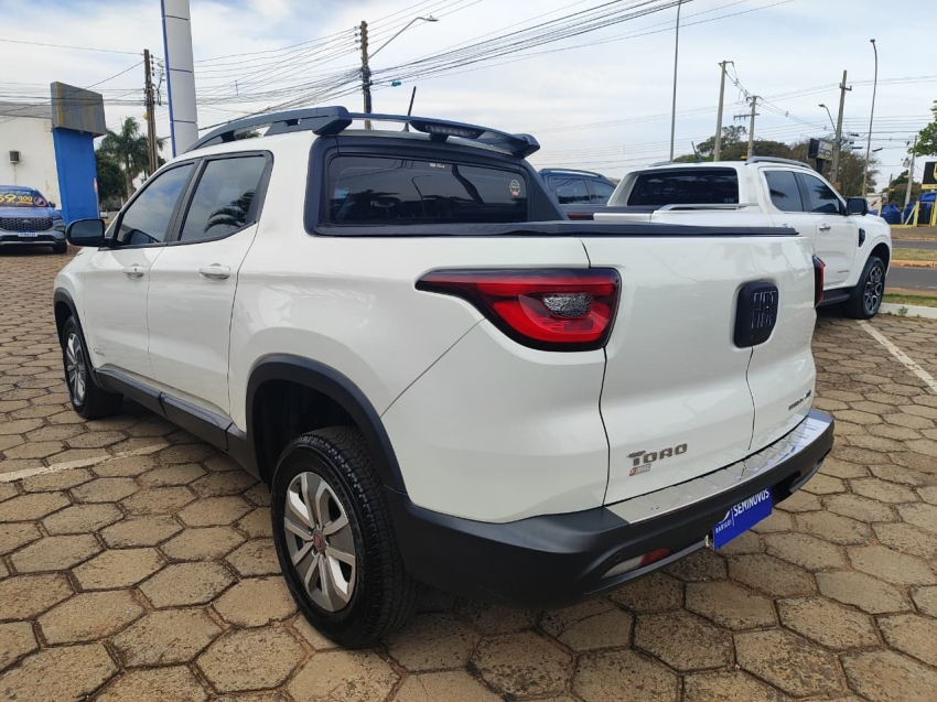 fiat toro 1.8 16v evo flex freedom at6 4p automatico 2018