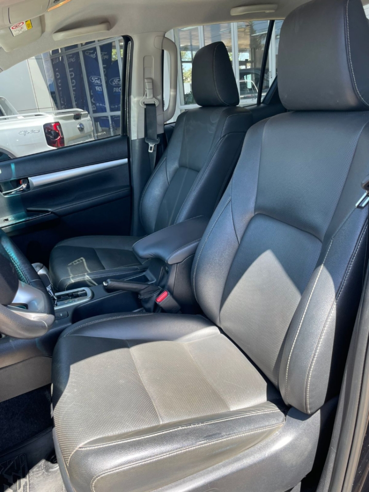 toyota hilux 2.8 d-4d turbo diesel cd srx 4x4 automatico 4p 20236