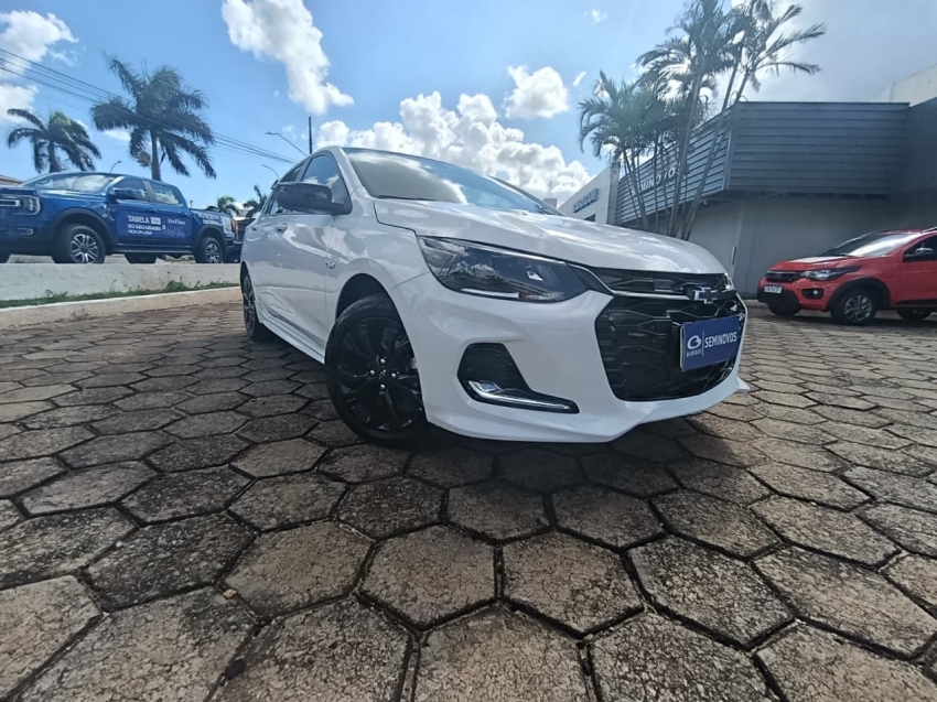 chevrolet onix 1.0 turbo flex rs automatico 4p 2025