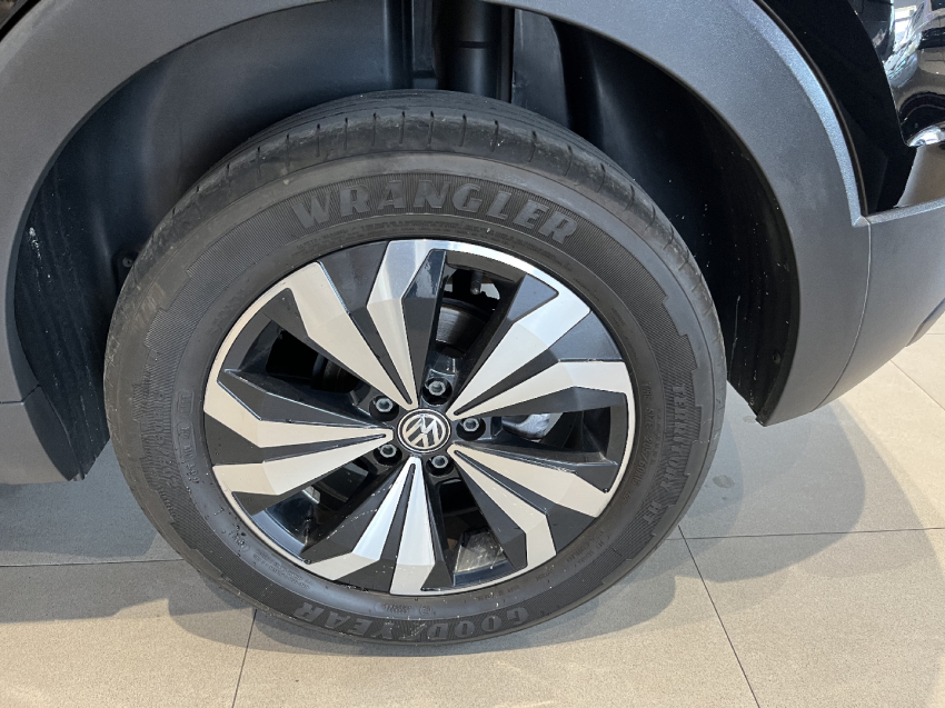 volkswagen t-cross 1.0 200 tsi total flex sense automatico 4p 202315