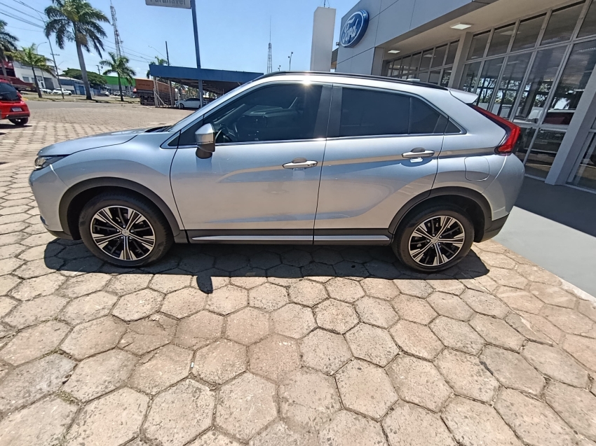 mitsubishi eclipse cross 1.5 mivec turbo gasolina hpe-s s-awc cvt 4p automatico 20223