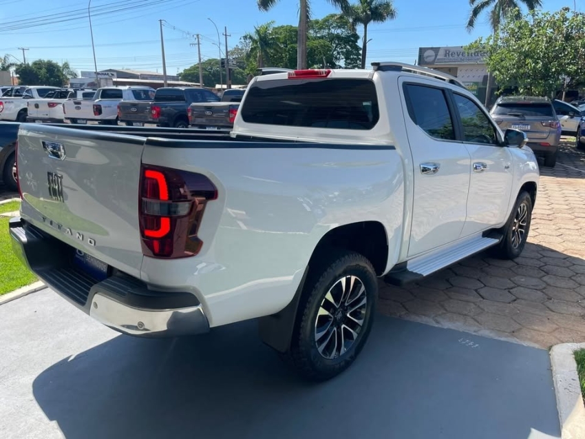 fiat titano 2.2 turbo diesel volcano 4x4 at6 4p automatico 20253