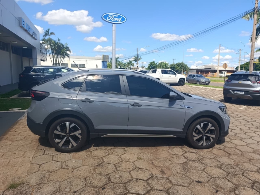 volkswagen nivus 1.0 200 tsi total flex highline automatico 4p 20247