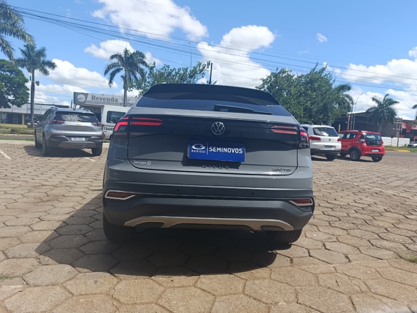 volkswagen nivus 1.0 200 tsi total flex highline automatico 4p 20245