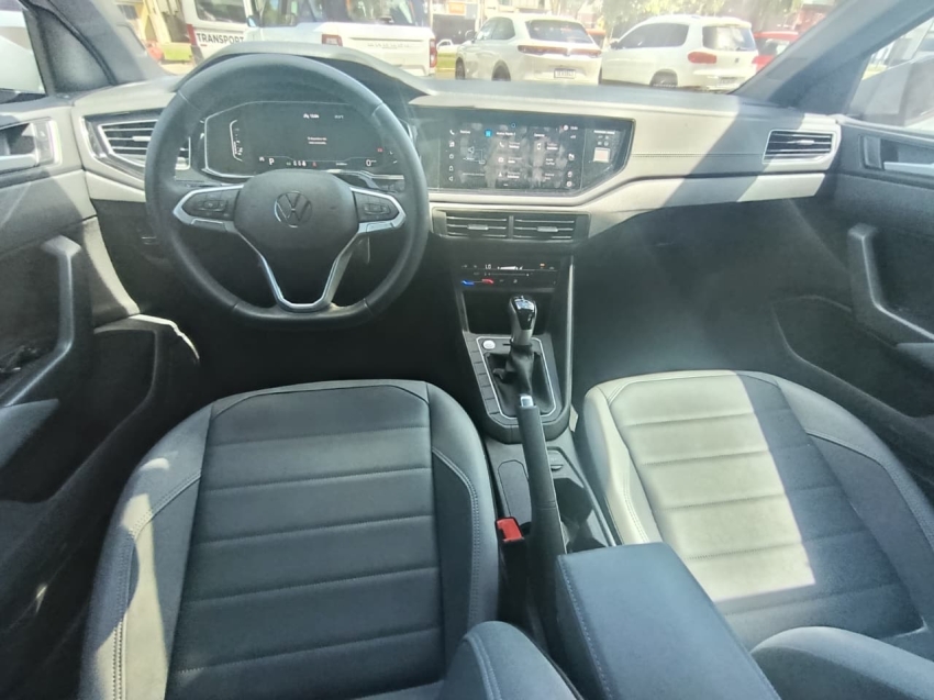 volkswagen nivus 1.0 200 tsi total flex highline automatico 4p 202410