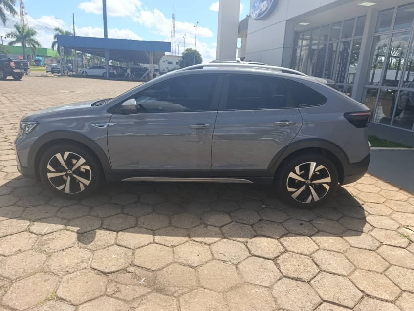 volkswagen nivus 1.0 200 tsi total flex highline automatico 4p 20243