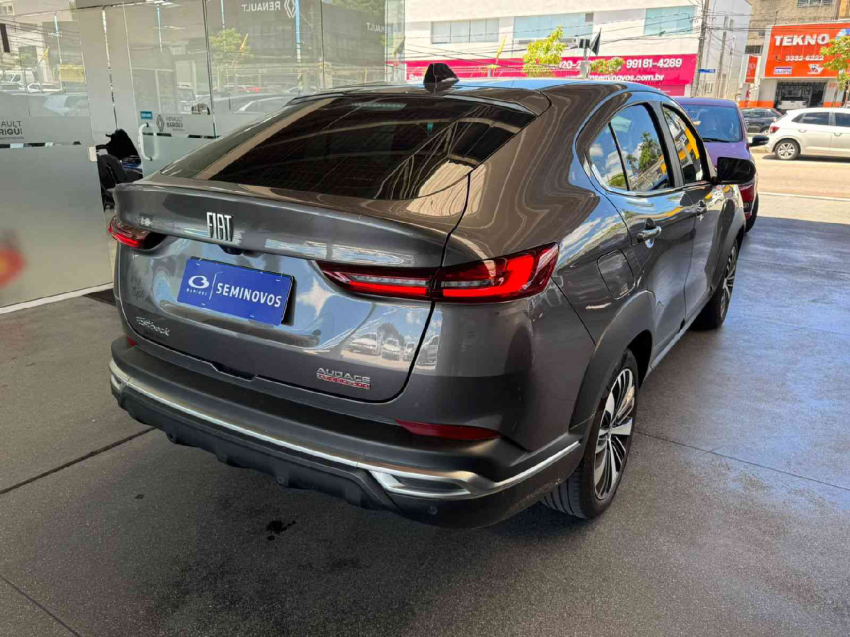 fiat fastback  audace 200 1.0 tb flex automatico 2023/235