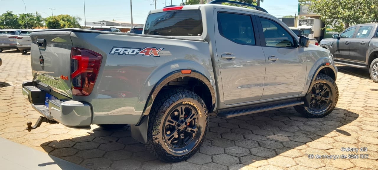 nissan frontier 2.3 16v turbo diesel pro4x cd 4x4 automatico 4p 20234