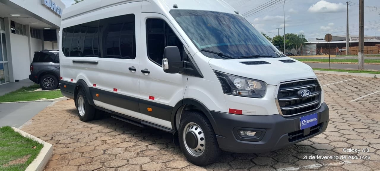 ford transit 2.0 ecoblue diesel minibus 17+1 l4h3 automatico 3p 2026