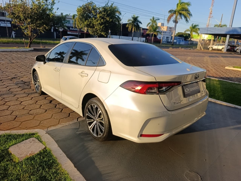 toyota corolla 1.8 vvt-i hybrid flex altis cvt 4p automatico 20235