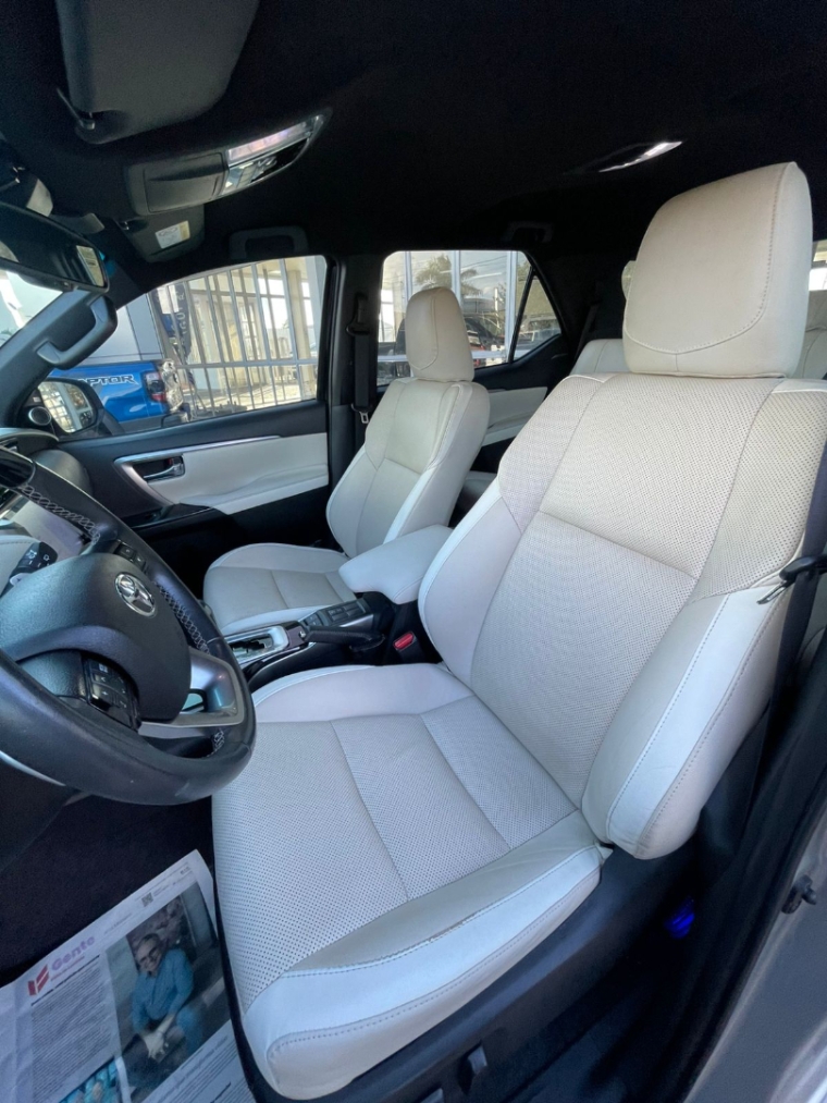 toyota hilux sw4 2.8 d-4d turbo diesel diamond 7l 4x4 automatico 4p 20226