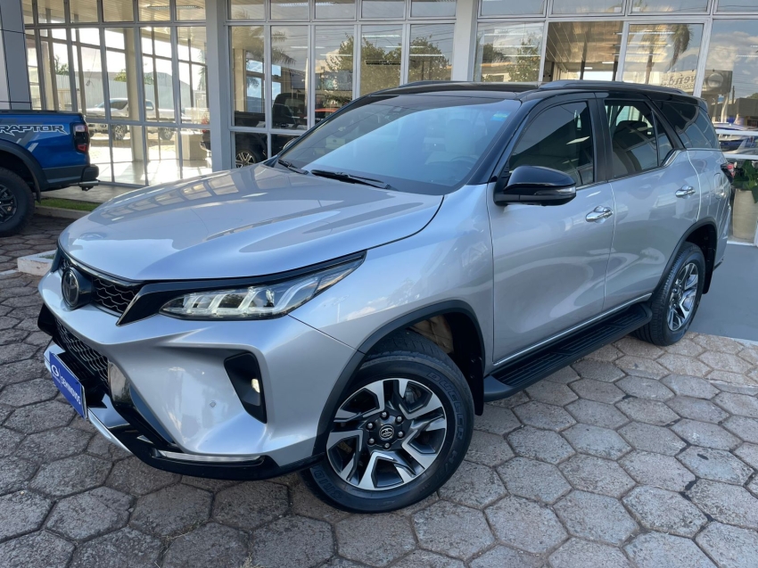 toyota hilux sw4 2.8 d-4d turbo diesel diamond 7l 4x4 automatico 4p 20222