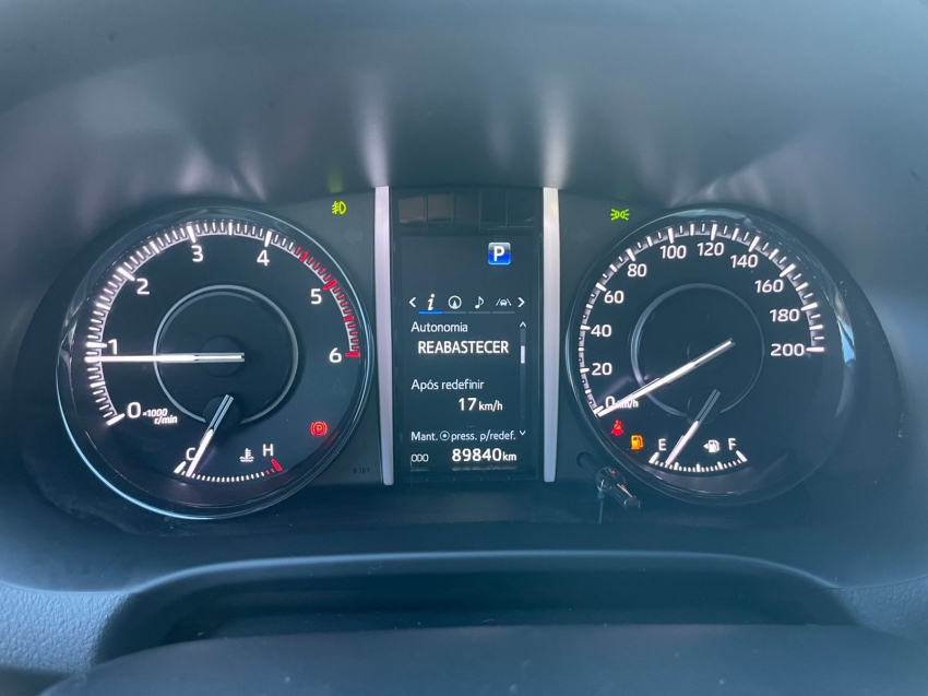 toyota hilux sw4 2.8 d-4d turbo diesel diamond 7l 4x4 automatico 4p 202212