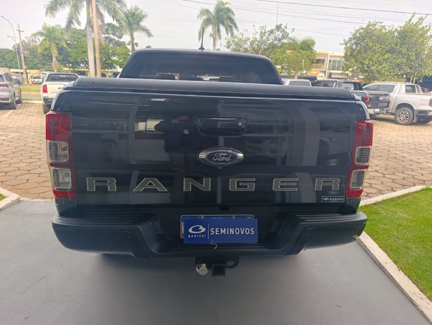 ford ranger 2.2 black 4x2 cd 16v diesel 4p automatico 20235