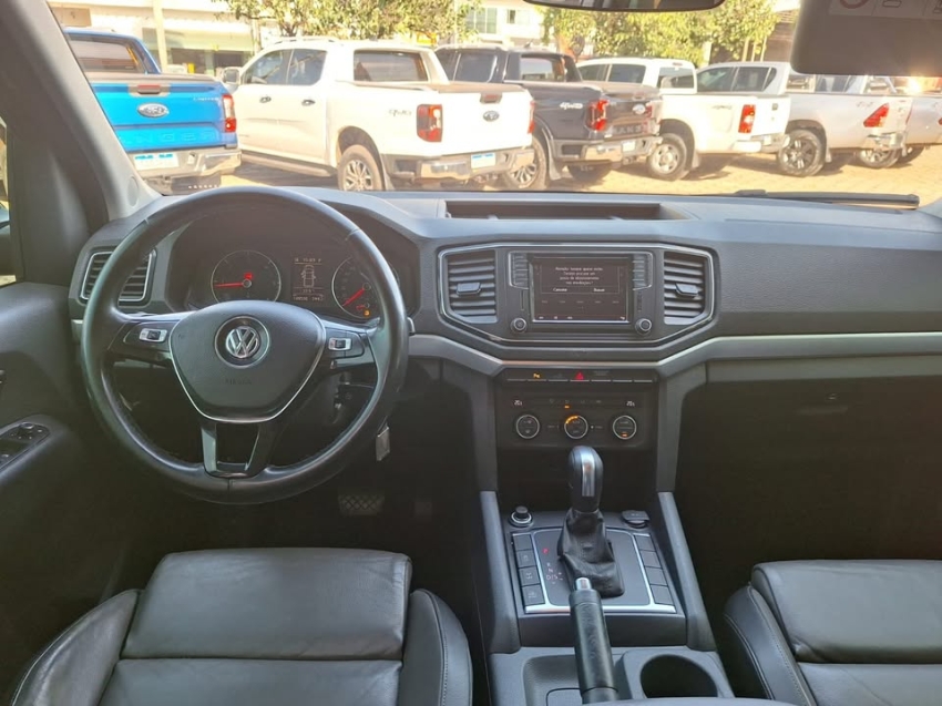 volkswagen amarok 3.0 v6 tdi diesel highline cd 4motion automatico 1.9 4p 20198