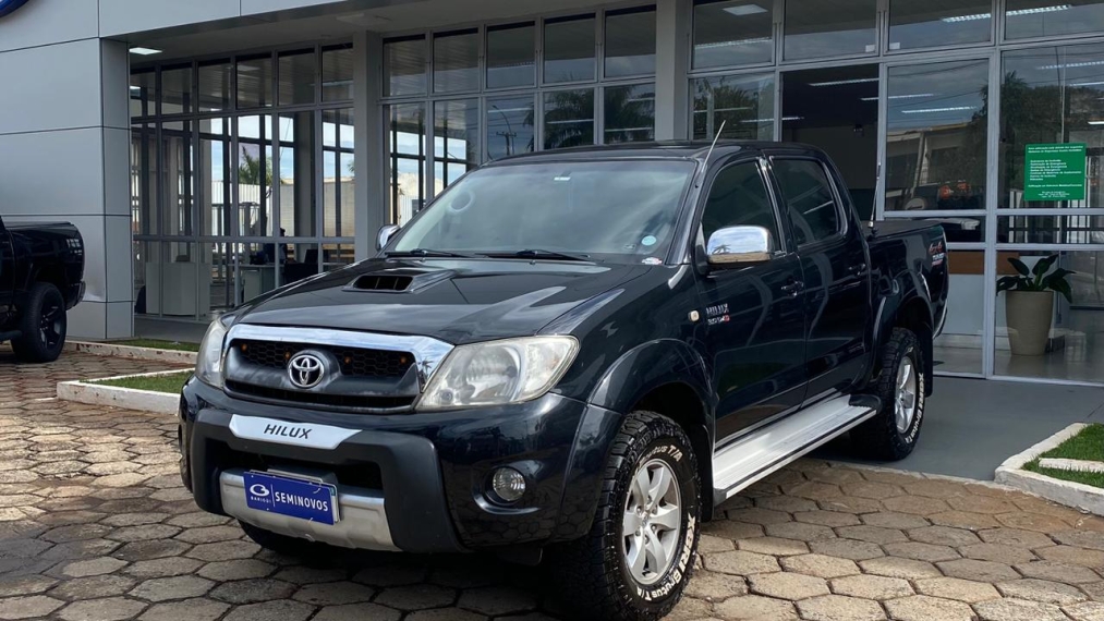 toyota hilux 3.0 srv 4x4 cd 16v turbo intercooler diesel 4p automatico 2.9 20111