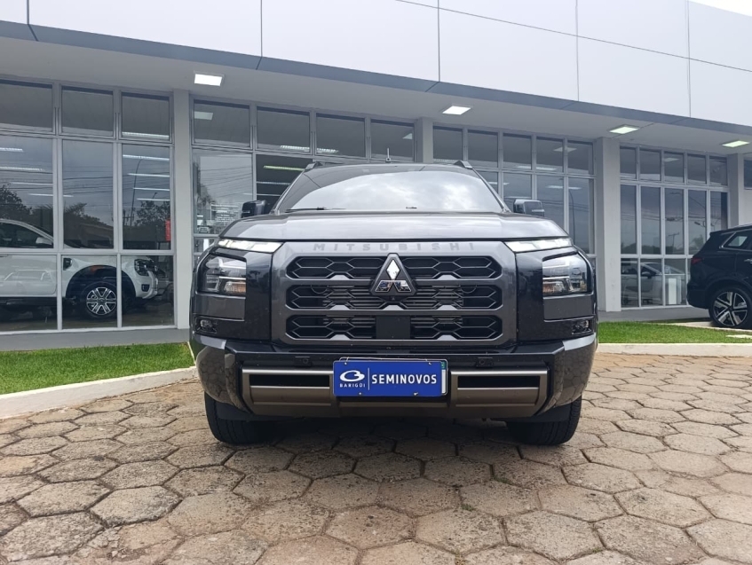 mitsubishi triton 2.4 biturbo diesel cd katana 4x4 automatico 4p 20261
