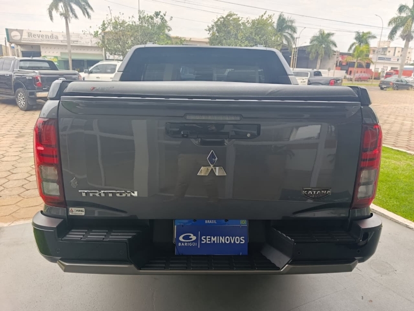 mitsubishi triton 2.4 biturbo diesel cd katana 4x4 automatico 4p 20265