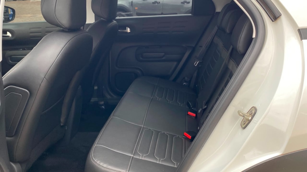 citroen c4 cactus 1.6 thp flex shine pack eat6 4p automatico 201910