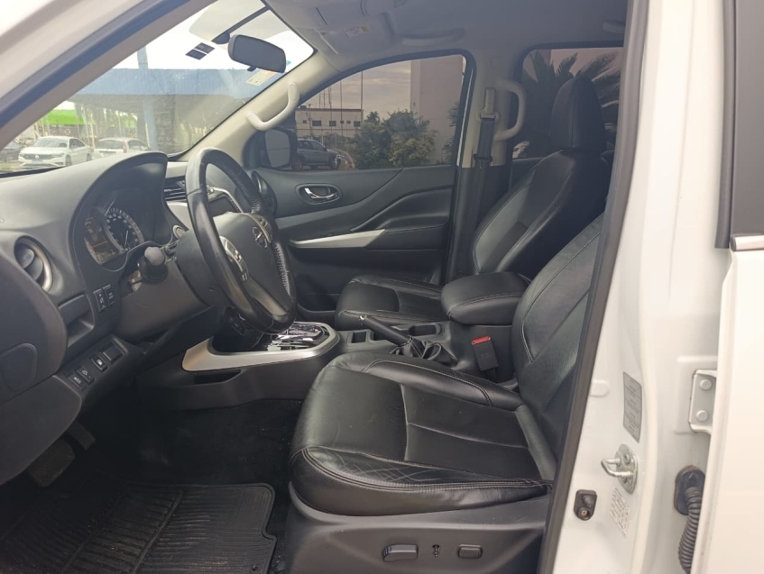 nissan frontier 2.3 16v turbo diesel xe cd 4x4 automatico 4p 20217