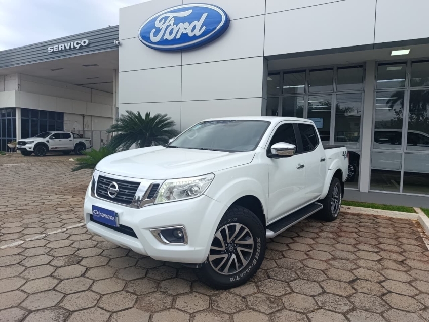 nissan frontier 2.3 16v turbo diesel xe cd 4x4 automatico 4p 20211