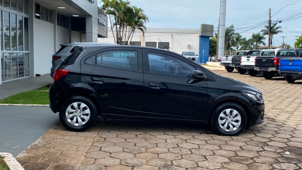 chevrolet onix 1.0 mpfi lt 8v flex 4p manual 20192