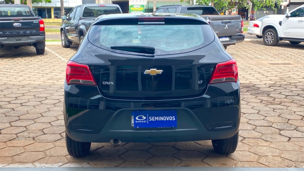 chevrolet onix 1.0 mpfi lt 8v flex 4p manual 20194