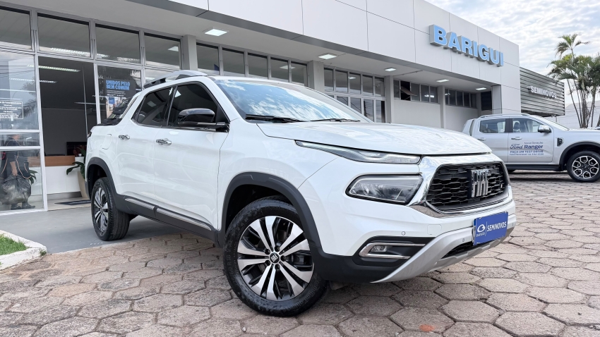 fiat toro 1.3 turbo 270 flex volcano at6 4p automatico 2024