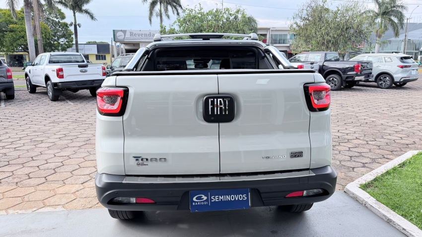 fiat toro 1.3 turbo 270 flex volcano at6 4p automatico 20245