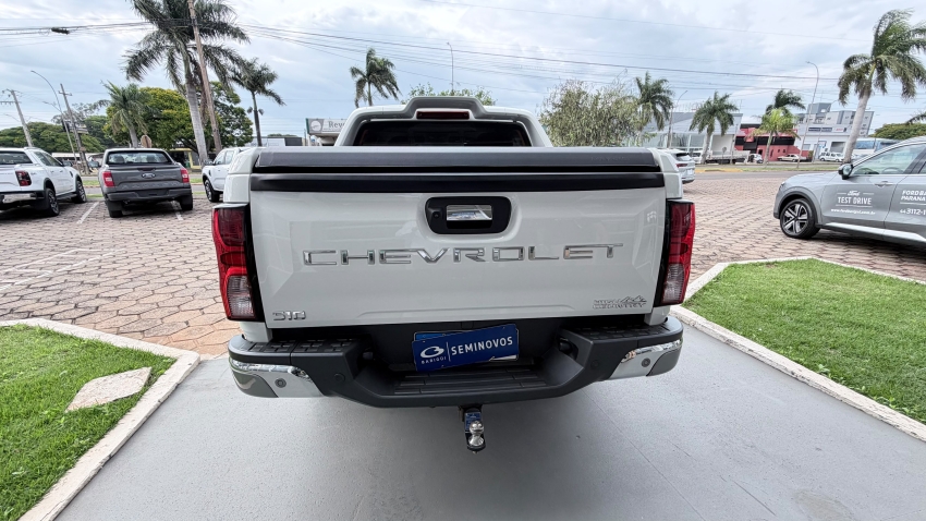 chevrolet s10 2.8 16v turbo diesel high country cd 4x4 automatico 2.7 4p 20255