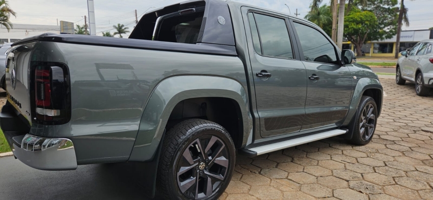 volkswagen amarok 3.0 v6 tdi diesel extreme cd 4motion automatico 4p 20256
